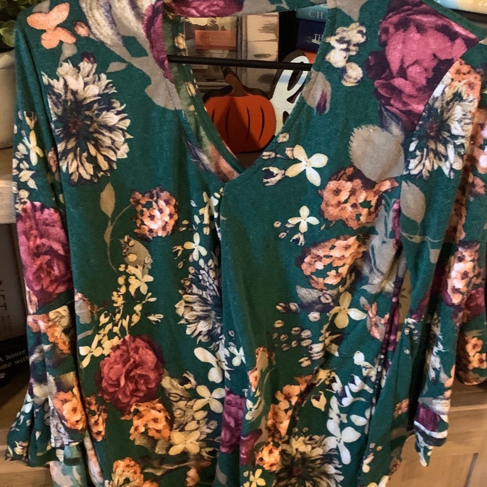 Fall Shirt - Picture 3 of 4